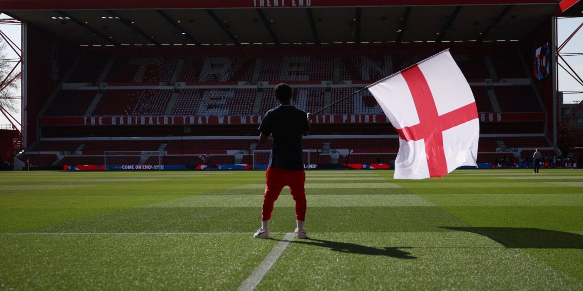 Deal agreed: Tottenham set to sign very quick England youth international