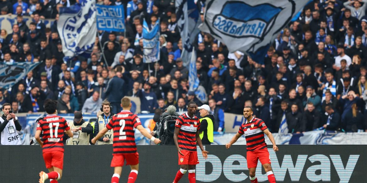 West Ham make first move to sign "outrageous" new star in red-hot form