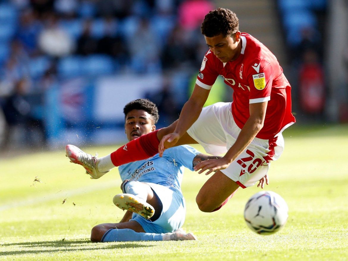 Palace keeping tabs on Johnson